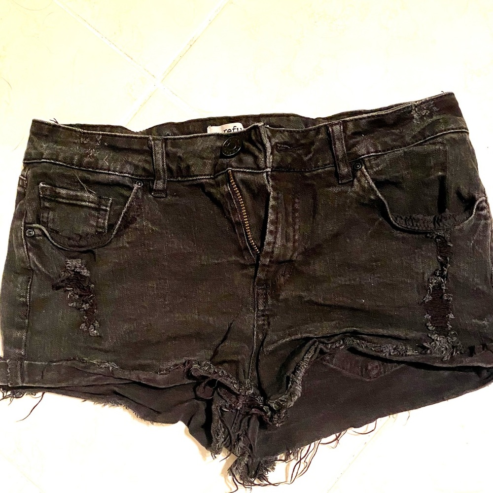 ✨ 2 FOR $8! Refuge Black Denim Distressed Cutoff Shorts.
